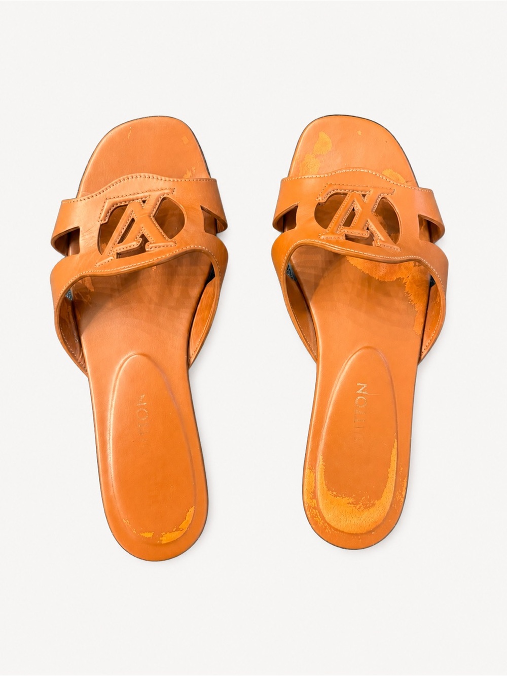 Louis Vuitton LV Cutout Leather Slide Sandals Size 39
